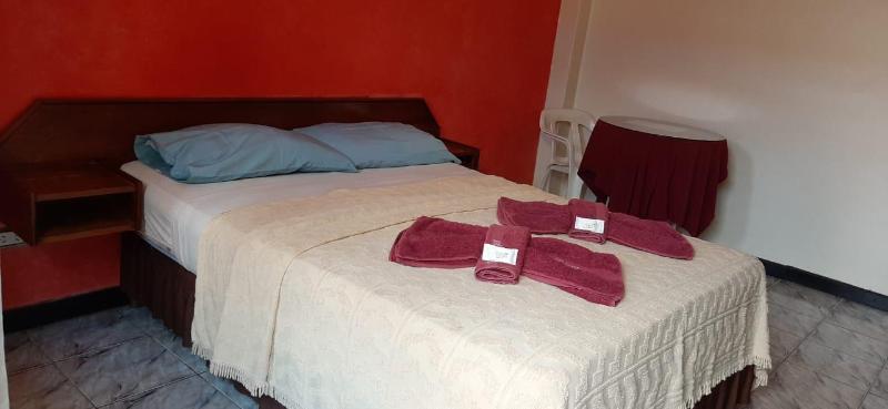 Residencial Noelia Hostel Пуерто-Іґуасу Екстер'єр фото